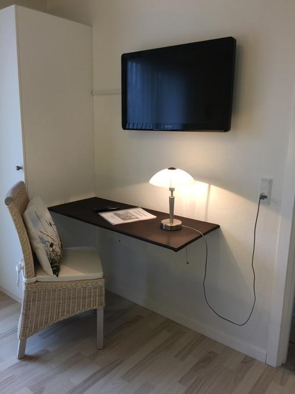 Sov Godt I Arnborg Bed & Breakfast Bagian luar foto